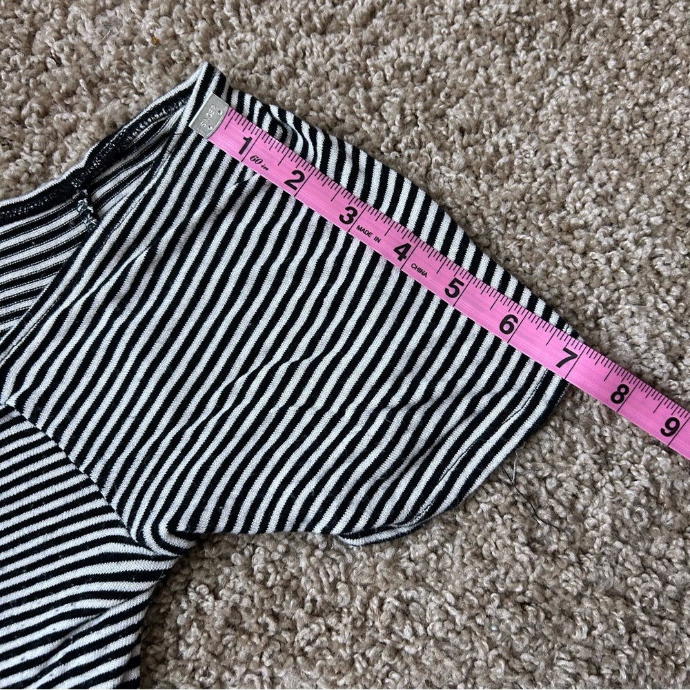 W Black & White Free People Striped Off Shoulder Lace Top Size L |A22 - Picture 6 of 9
